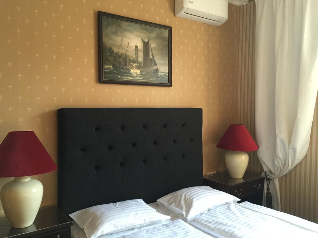 German18-3A Luxury Vilnius Apartment Room photo