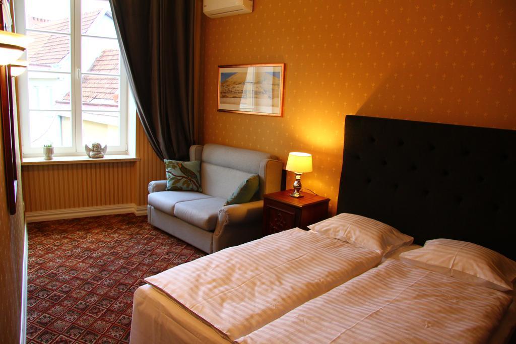 German18-3A Luxury Vilnius Apartment Room photo