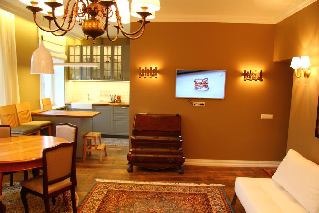 German18-3A Luxury Vilnius Apartment Room photo